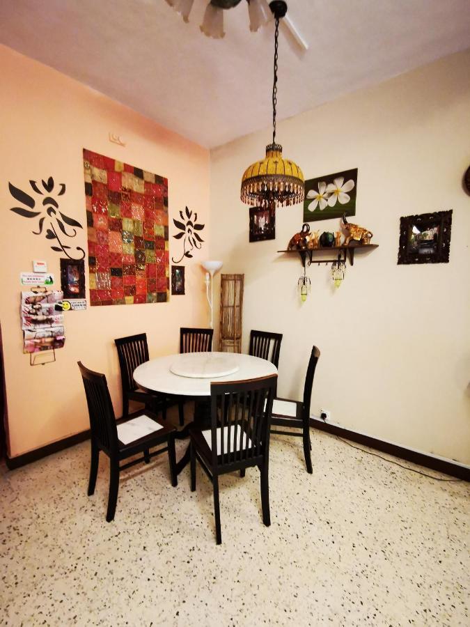 Dou Houz Gurney Hotel George Town Ngoại thất bức ảnh